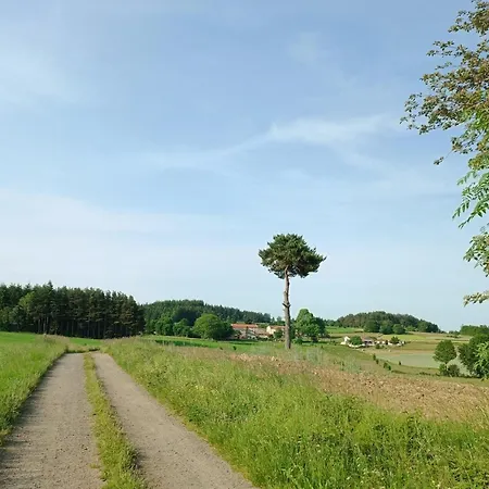 Camping Caravane Vintage Insolite Avec Jacuzzi Au Calme