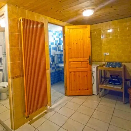 Caravane Vintage Insolite Avec Jacuzzi Au Calme Кемпинг *