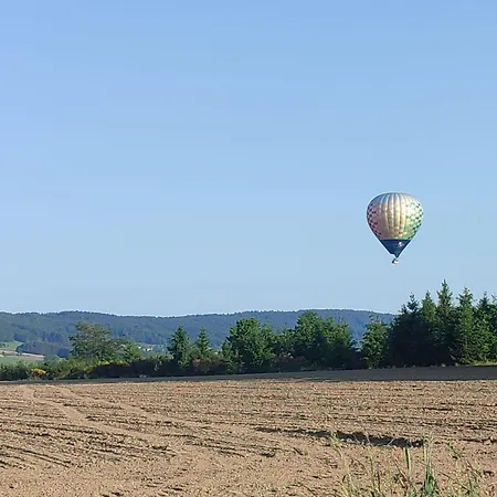 Caravane Vintage Insolite Avec Jacuzzi Au Calme * Sauvessanges